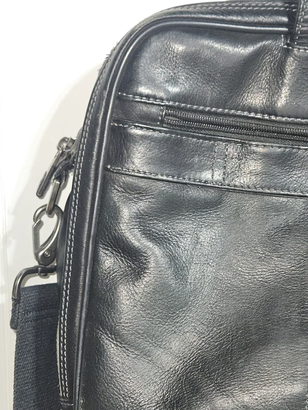 Samsonite Black Leather Men’s Messenger Briefcase Bag Laptop Travel Business